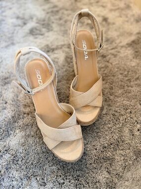 Soda Heel Platform Sandals
